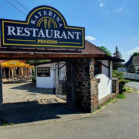 Katerina Restaurant A Penzion Rozvadov Exteriör bild